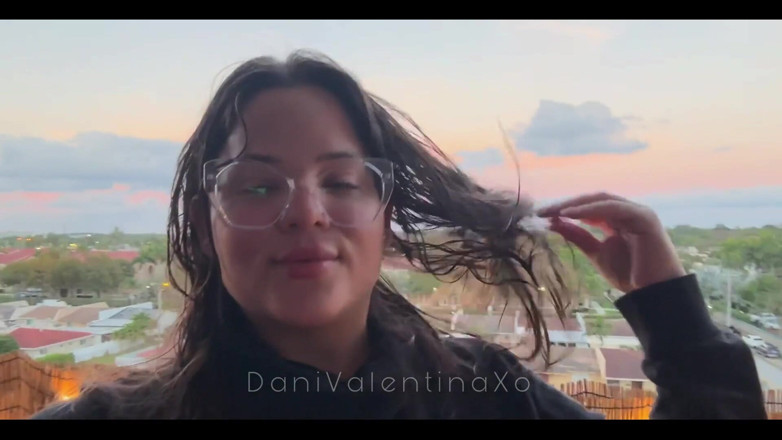 Dani Valentina: gud morning taitij