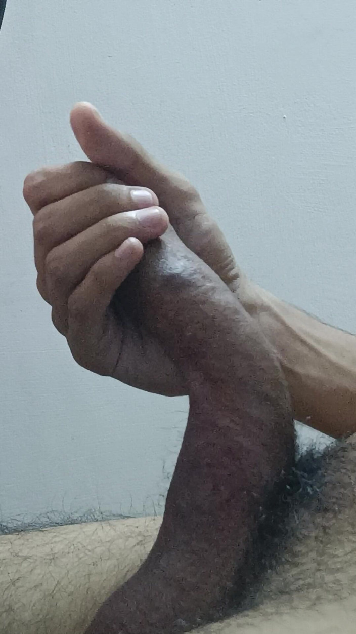 slayboy69: Sexy chlapec oddaluje svému ptákovi velmi dlouhou sledování hrdiny ptáka...