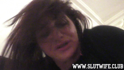 Slutwife Club: Young brunette amateur slut gives old dude a sloppy POV...