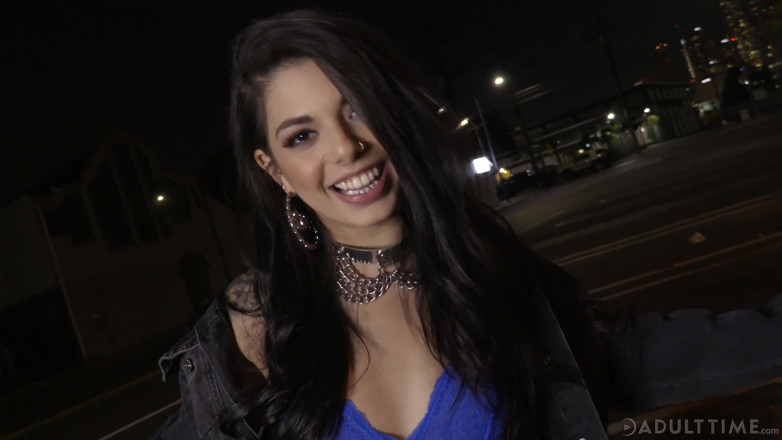 Adult Time: Adult Time - Gina valentina vuole drenare le palle di ramon...