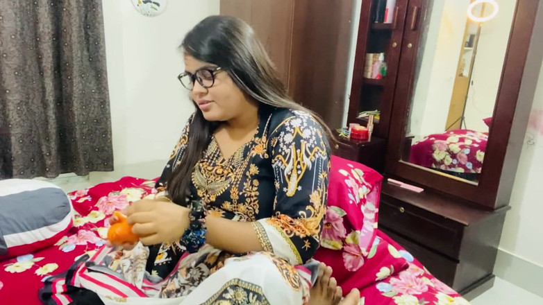 Nadiyaxxx02: Une sœur mariée se fait baiser par son jeune frère...