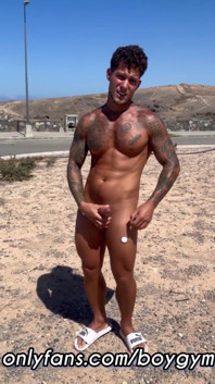 Big Cum in the Streetpeople Can Discover Me!!