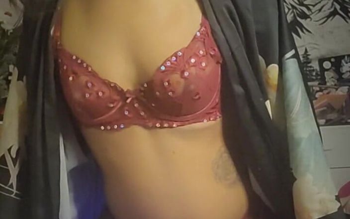 LustyLibran408: 你好色女神未经润色的诱惑