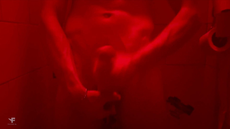 Falcon Al: La Guardia Di Sicurezza Del Club Mi Ha Aiutato a...