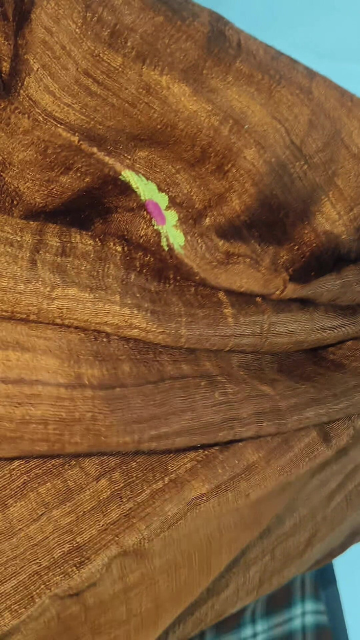 Playboy rahul: Гаряча індійська бхабхі займається сексом зі своїм старим другом з коледжу і робить йому чудовий мінет.