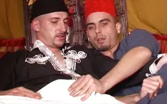 Gayarabclub - cầm nó đi