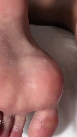 Riders on the Floor: Oily Feet