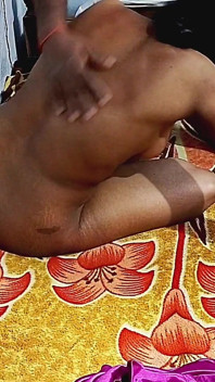 Rekaman seks istri hot india lagi asik nyepong kontol