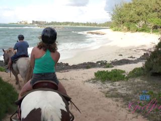 ATK Girlfriends: Virtuální dovolená na Havaji s Brooke Wylde, část 1