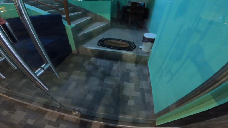 Jhodez1: Děvka podívej, kdo šukání, které jsem viděl dnes večer v obchodě,...