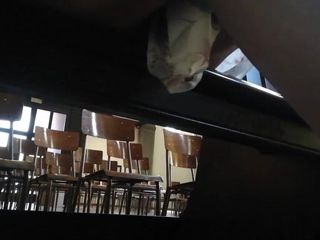 Nicoletta Embassi: Tôi khoe bộ ngực của mình với một linh mục...