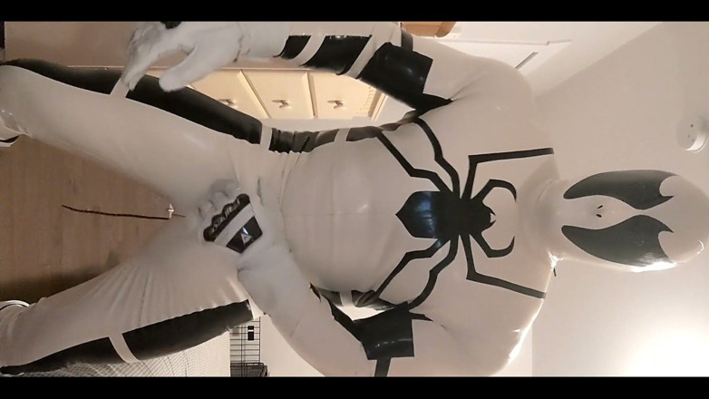 Bruiserwood: Anti-venom Suit Antics