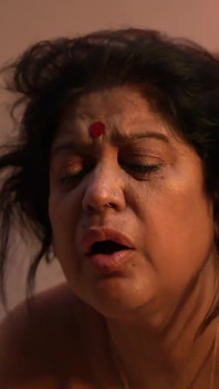 Unchiul vitreg indian în vârstă o fute pe mătușa frumoasă! Indian Sex