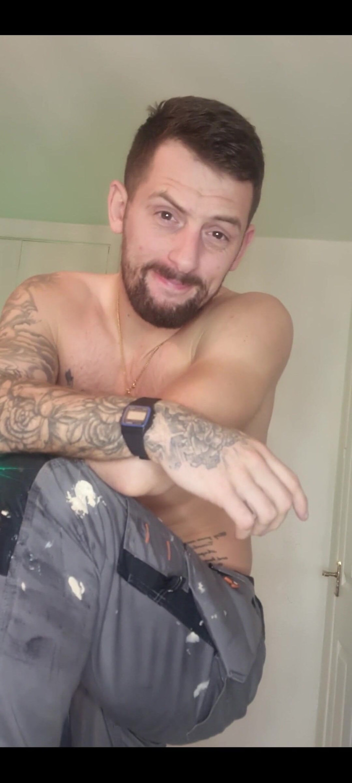 Englishtom20vip: Tonton Saya Ambil Pakaian Seragam Kerja Saya