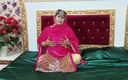 Raju Indian porn: Mooiste rijpe Hindi bruid seks met een dildo
