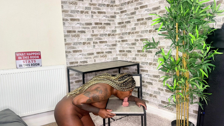 Xeinna Rose: Dvp Toy Session Zwarte Godin Xeinna Rose Test Solo Haar...