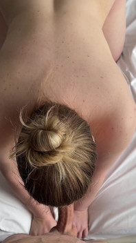 ぽっちゃり義理の妹の親友がセックスを試してみたい