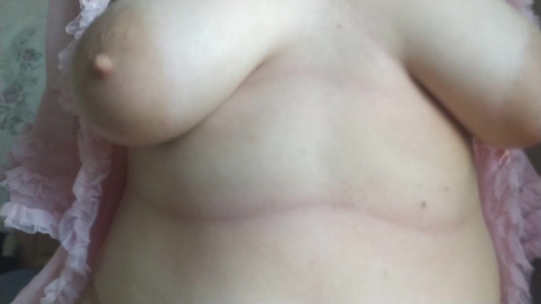 Milky Mari: Jeżdżę na twoim kutasie - proszę spust w mojej żyznej cipce! - Mleczna...