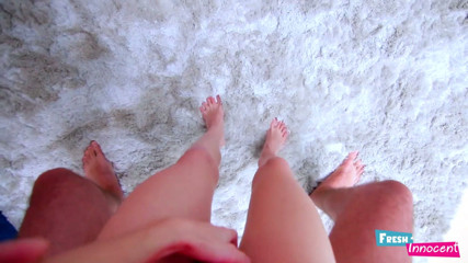 Fresh and Innocent: Fresh & Innocent - ein geiler amateur-teenager wird im heimvideo in pOV...
