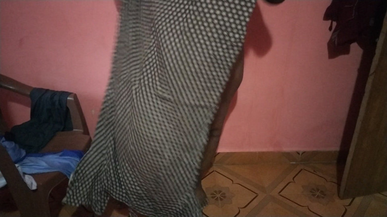 Tamil lesbian: Shoot Explain