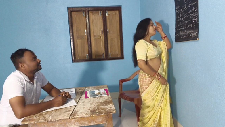 Sona bhabhi: Sexy English Teacher Madam Nude Romance with Her Student in...