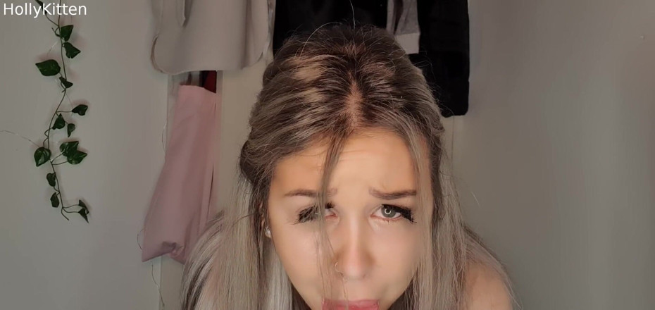 Holly Kitten: HollyKittenn, tati mě dáví