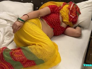 Your Alisha: मैं अपने सौतेले भाई शरारती लड़के को चोदने के लिए बहकाती हूं