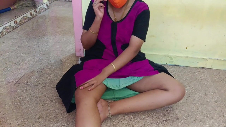 Mami4711: Namorado chamando chegando em casa banheiro funking muito apertado! Indiana...