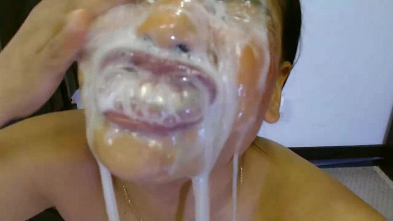 anabel693: Licking the Floor with Saliva