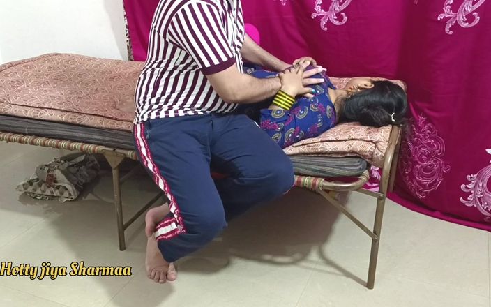 Desi Club House: Adik tiri dan abang tiri berkongsi katil dan kongkek kasar...