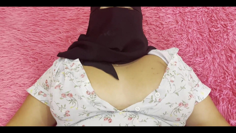 Lux Eva: Zehra miang membenarkan lelaki memancut ke dalamnya