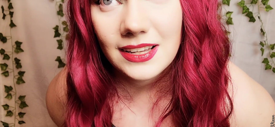 Scarlet Vixen: Ta suka jest trucizną