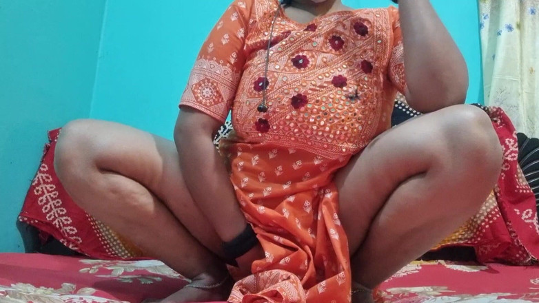 NilaRani693: Momentos suaves en solitario