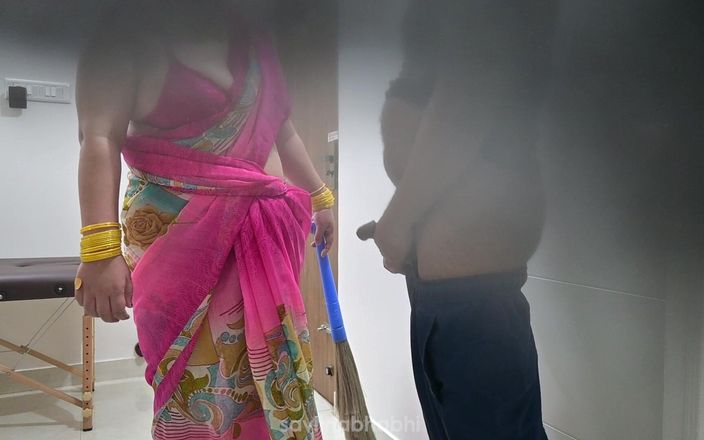 savithabhabhi: Indian Maid Got Gropped While Cleaning Hotel Room