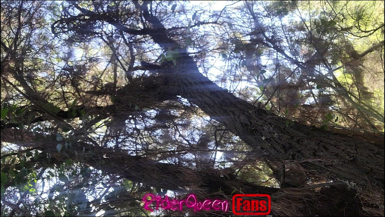 Riderqueen BBW Step Mom Latina Ebony: Riderqueen yalnız, açık havada, hayranlarım için videolar