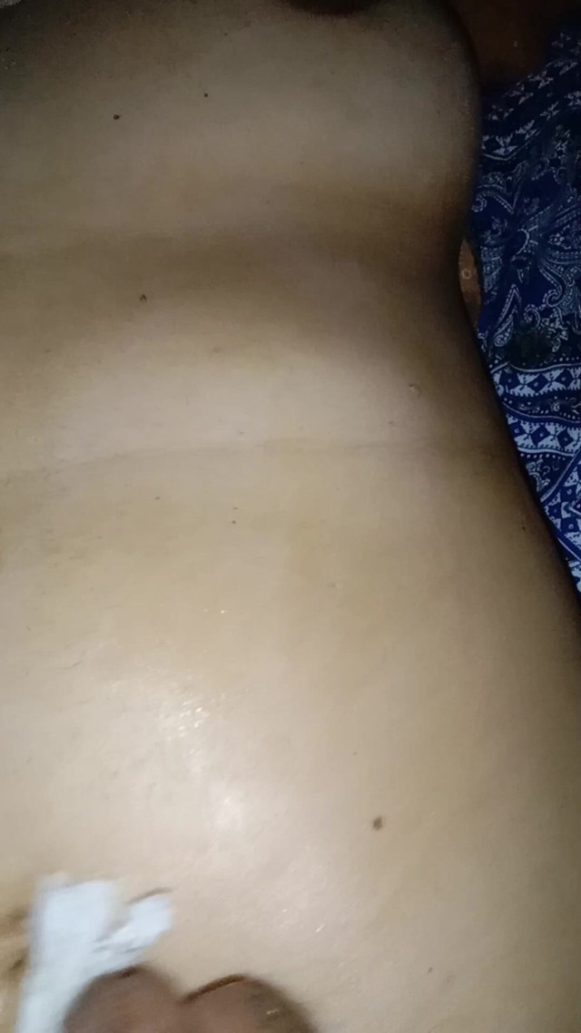 Dasi Massag in the First Time with Wife. (Stepsister fucking studio)