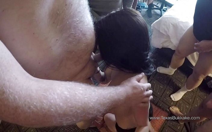 Bukkake & Gangbangs from Texas!: Primer gangbang y lechazo de Karmen Haze