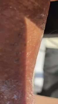 Orgasme closeup di luar ruangan