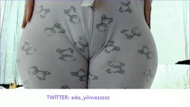Camel Toe - Turkse milf