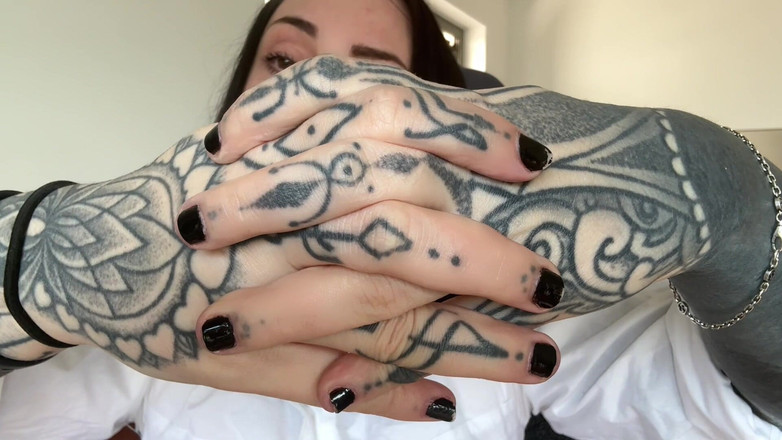Miss Valentina: Hand Fetish JOI