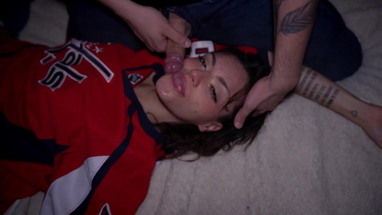 Knock Knock Club: Sesso Anale Rude Con Una Piccola Troia Argentina