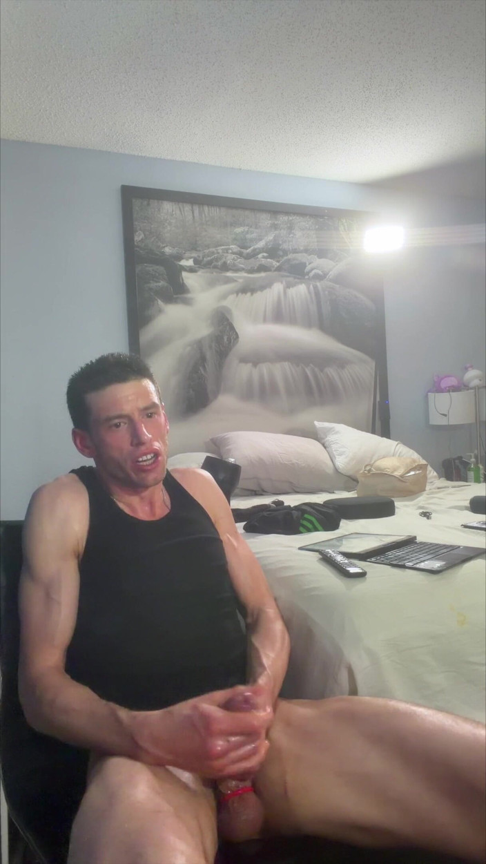 Savage confidence: Wyraz twarzy nigdy nie był taki, podczas gdy ja gooned...