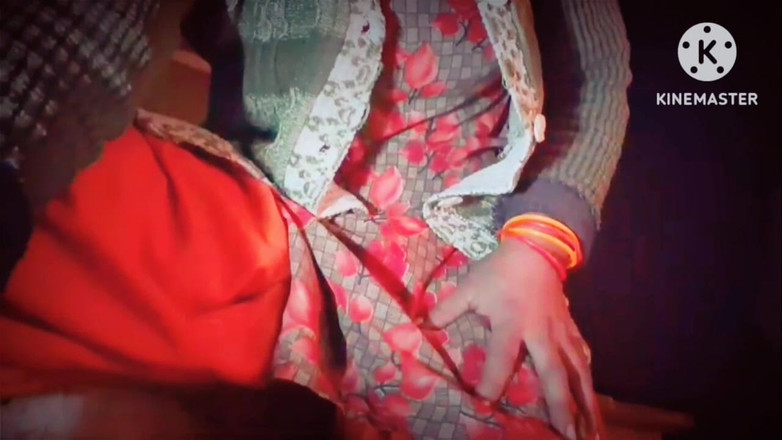 TricolorMusic3: 그녀는 촬영의 상단에서 자위하고, 아무도이 때문에 알몸으로 자위 할 수 없습니다.