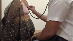 Luxmi Wife: Dokter ngentot sama pasiennya dengan kain sosis seksi -1
