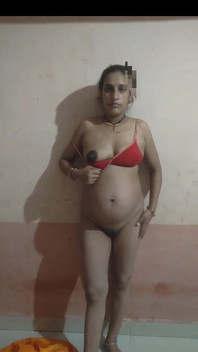 India Queen Hot Bhabhi Fingered Her Pussy