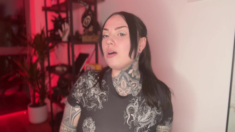 Miss Valentina: ErbÃ¤rmliche männliche beta-wichsanleitung