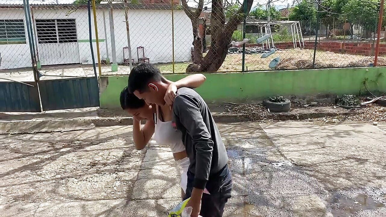 Yeison: Я з власником ринку в його закладі