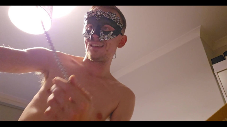 The Max Powers: Секс-игрушка, рассагивание