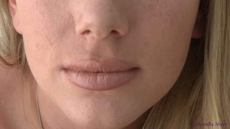 Danielle Maye: Lip Liner POV