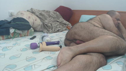 Ilovetobenaked: เพลิดเพลินกับการแตกโชว์อีกครั้ง